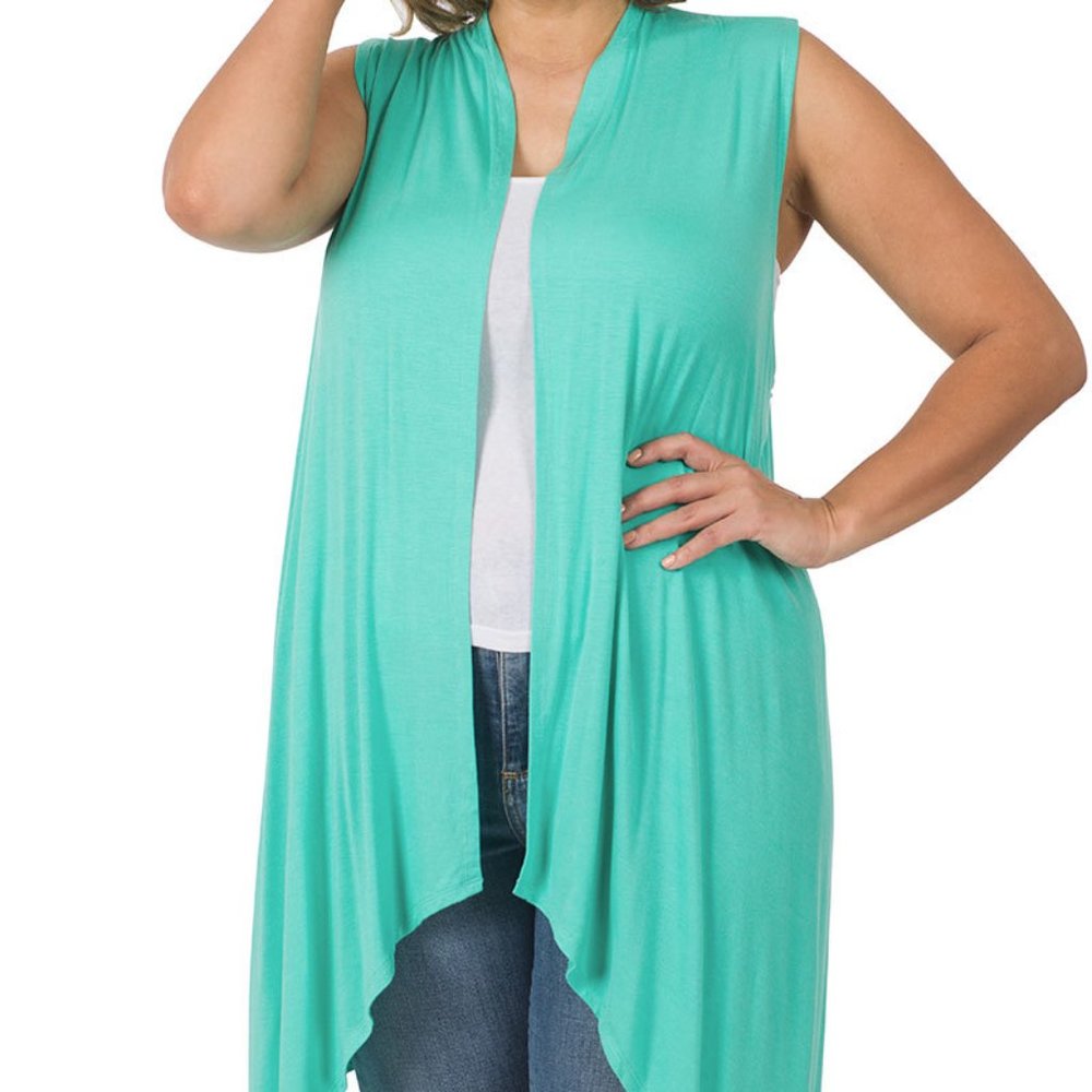 PLUS SLEEVELESS DRAPED OPEN FRONT CARDIGAN